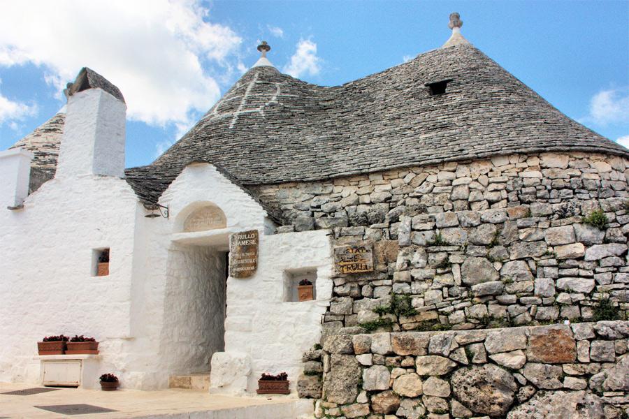 trulli siamesi alberobello