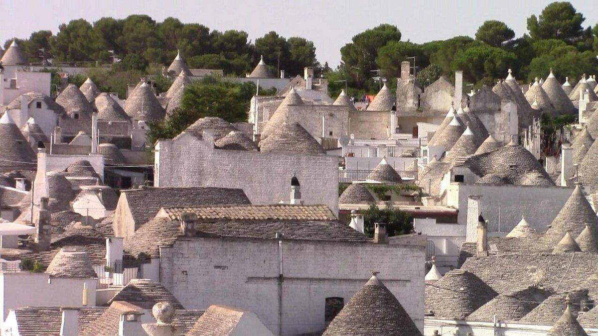 Belvedere Santa Lucia Alberobello panoramic view trulli
