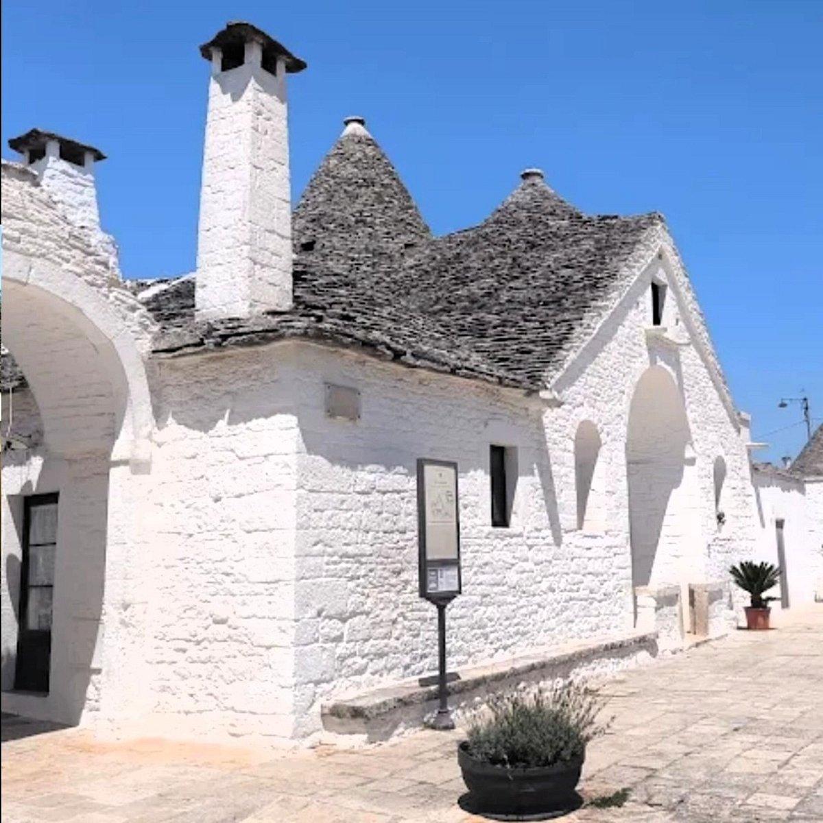 Trullo Sovrano Alberobello two floors museum
